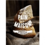 Le fait maison a le vent en poupe... et le pain n'est pas en reste !
Prenez de la farine, du sel, de l'eau et de la levure, ajoutez-y un peu de technique et vous aurez du pain. Mais, si le pain fait un retour en force, c'est aussi grâce au levain.
Retrouvez, dans cet ouvrage, les clés pour faire votre propre levain avant de vous lancer dans "l'aventure" du pain.
Tourte de meule, Pain scandinave aux graines, Foccacia aux câpres de Giovanna, Pain aux raisins et aux amandes, Petits pains de Menroux (figues et pignons de pin), Baguette blanche, Pain cocotte, Pain à la farine de châtaigne et aux noisettes...
A noter que pour chaque recette sont indiqués température de base, autolyse, pétrissage, pointage, dégazage, façonnage, apprêt et cuisson.