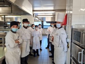 Lire la suite à propos de l’article Convives de marque au lycée Bascan