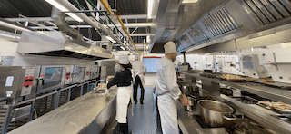 Lire la suite à propos de l’article Visite virtuelle du lycée René Auffray de Clichy