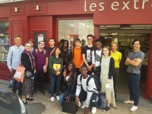 Lire la suite à propos de l’article Les élèves de seconde Hôtellerie-Restauration du lycée Santos-Dumont, ont rencontrée Aimée de Jongh !