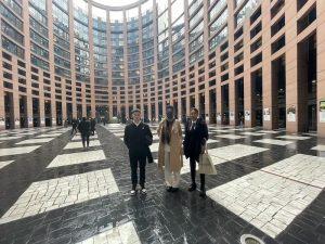 Lire la suite à propos de l’article Des élèves au Parlement Européen de Strasbourg